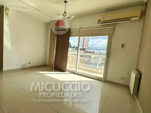 Departamento en Alquiler con 1 cocheras