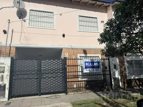 Duplex 4 amb en 2 pl con cochera y fondo libre  ALQUILER, CARAPACHAY