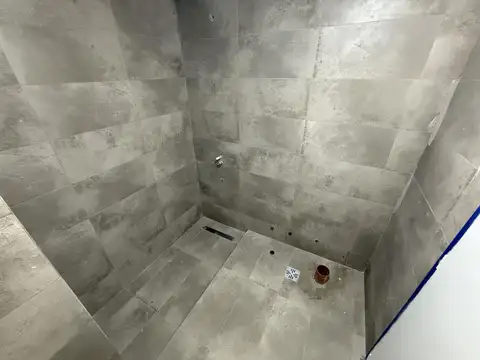 Belgrano al 800, Morón Sur