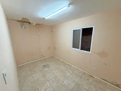 Galpon en Alquiler en San Lorenzo, $ 550.000