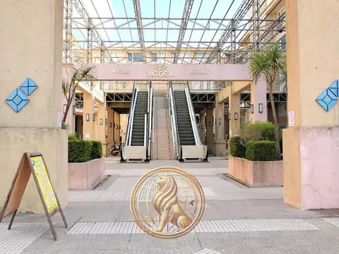 Venta Monoambiente Pinamar centro con cochera en Paseo El Ágora