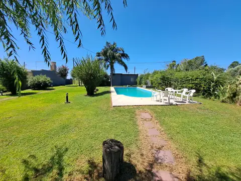 Casa en Venta con 1 cochera
