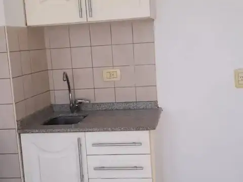 VENTA – DEPARTAMENTO MONOAMBIENTE EN PISO 21
