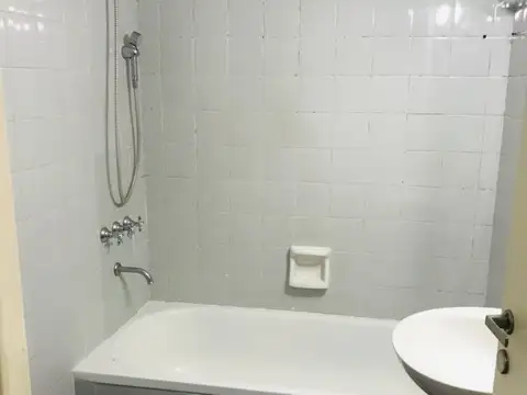 Excel2 amb a metros de plaza Benito Anzar, y 3 cuadras de P. Centenario exce est l bajas expe