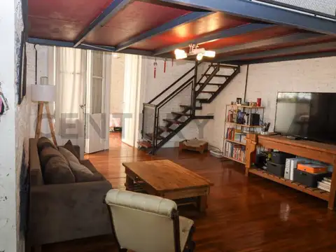 Depto Tipo Casa en Venta de 4 ambientes