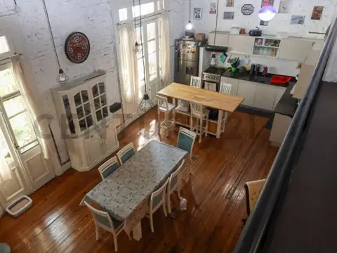 Depto Tipo Casa 4 ambientes con 2 baños