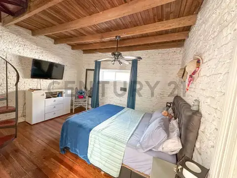Depto Tipo Casa en Venta en Balvanera, USD 140.000