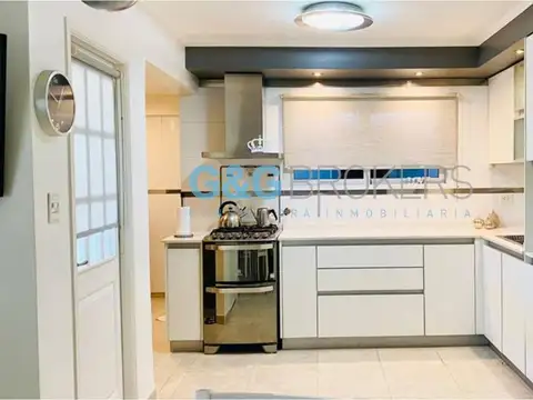 Casa en Venta en Castelar Norte, USD 450.000