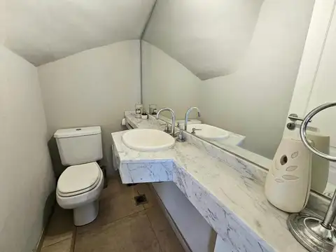 CASA EN VENTA - WESTON BARRIO CERRADO