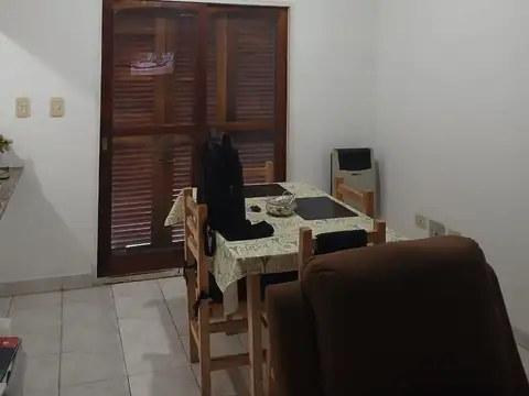 Calle 36 1300, Piso 1