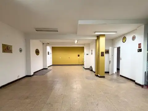 Local en Alquiler en Lanús Oeste, $ 800.000