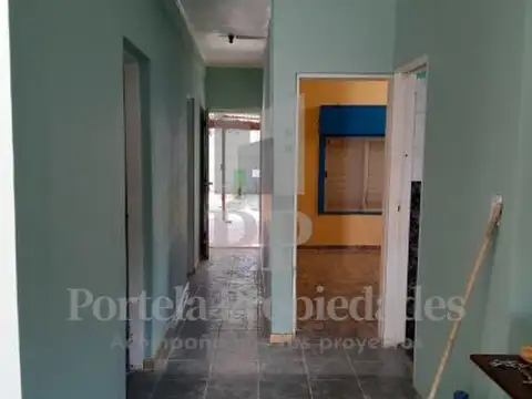 Casa en Alquiler con 1 cochera