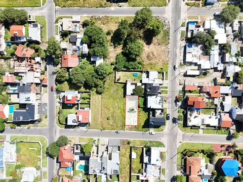 Terreno en el tradicional barrio San Carlos