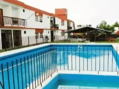Depto Tipo Casa en Venta de 3 ambientes