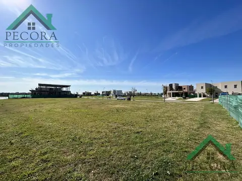 Terreno en Venta en Puertos, USD 195.000