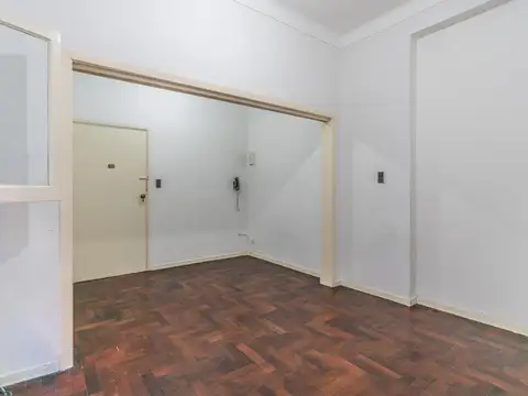 Departamento en Venta en Flores, USD 67.000