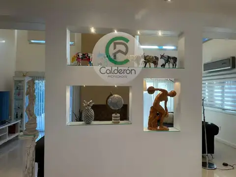 Casa en Venta en San Patricio, USD 470.000