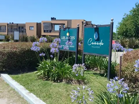 venta  departamento 2 ambientes. La Cañada de Pilar