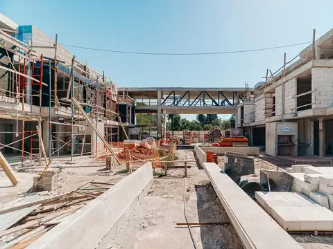 venta de departamentos de 2 dormitorios y casas de 3 y 4 dormitorios en  Town Green Houses Fisherton