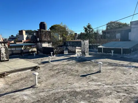 LOMAS DE SAN MARTIN (ATENTO INVERSORES PARA HACER DPTOS)