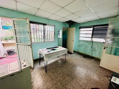 Depto Tipo Casa 5 ambientes con 2 baños