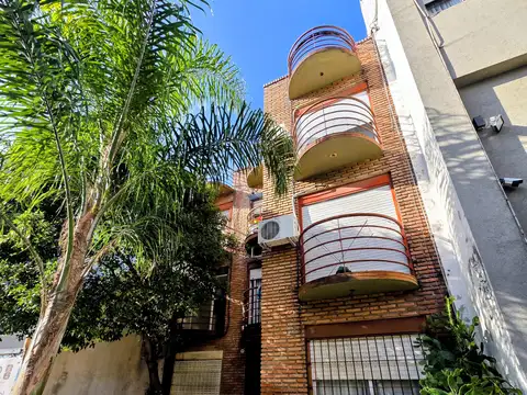 En Venta Monoambiente en Coghlan | Balcón | Excelente Ubicación | 29 m² Totales.