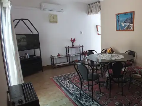 VENTA PH 2 AMBIENTES LINIERS PLANTA BAJA 2 PATIOS