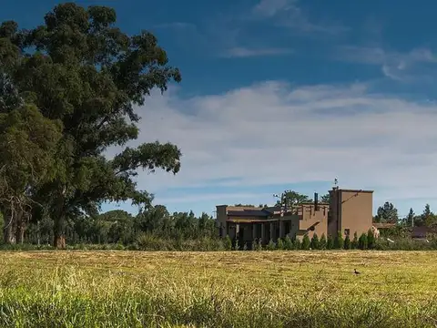 ADG. Lote de  2000 m2 en El Espinillo Golf Club