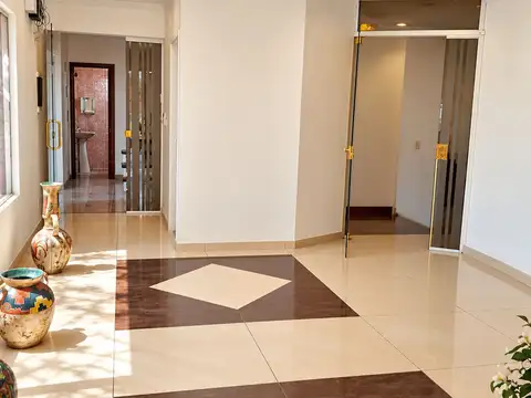EDIFICIO COMERCIAL / OFICINAS- 350 MTS² -CHAUVIN
