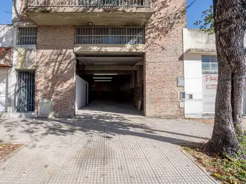 Galpon en Venta en Parque Avellaneda, USD 190.000