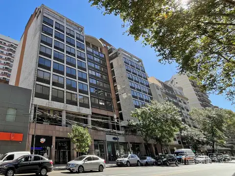 Venta Oficina Juramento Plaza Belgrano 479mts Vigilancia 24hs 6 cocheras fijas Edificio corporativo