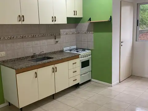 Intendente Alvear 3500, Piso 1