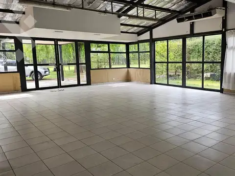 VENTA (EN EXCLUSIVA) PREDIO 2,5 HA. PARA USO INDUSTRIAL  - CIPOLLETTI