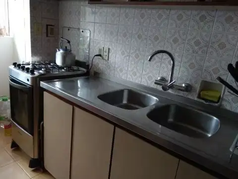 Departamento 4 ambientes con 2 baños