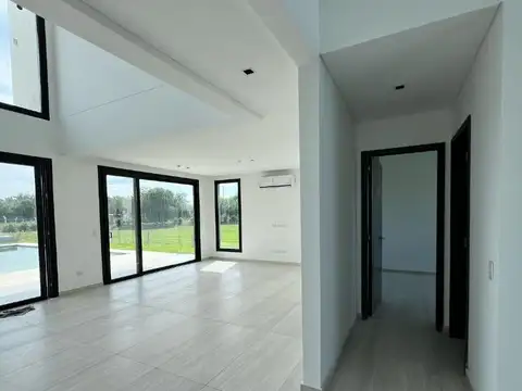 Casa en Alquiler en Terravista, USD 3.000