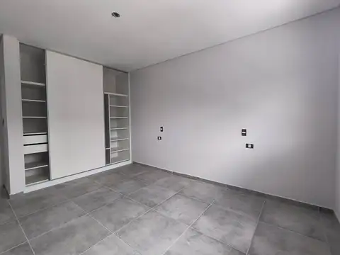 VENTA DUPLEX DE TRES DORMITORIOS EN NEUQUEN