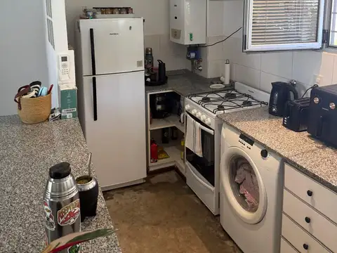 Departamento 4 ambientes con 2 baños