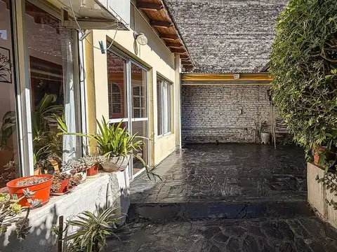 VENTA PH 4 AMB JARDIN PATIO TERRAZA S.LUGARES