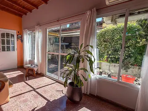 Depto Tipo Casa en Venta de 4 ambientes