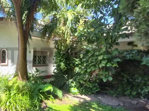 Venta de Casa 3 AMBIENTES en SA Padua, Merlo APTO CREDITO cochera patio