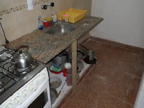 Casa 3 ambientes con 2 baños