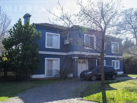 Casa en Alquiler de 4 dormitorios