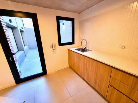 Depto Tipo Casa en Venta de 4 ambientes