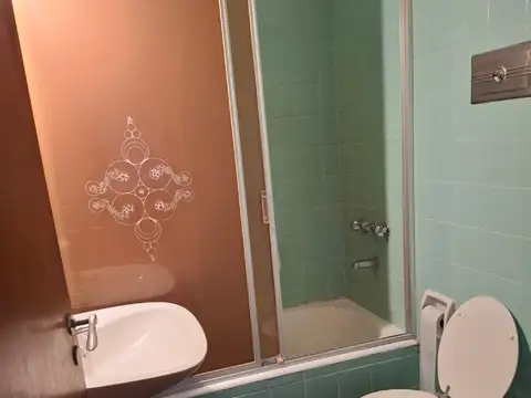 DOS DORMITORIOS BALCON 3 BAÑOS CORRIENTES 1200