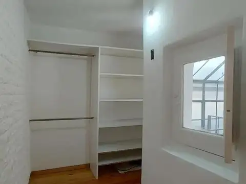 Depto Tipo Casa 2 ambientes con 1 baño