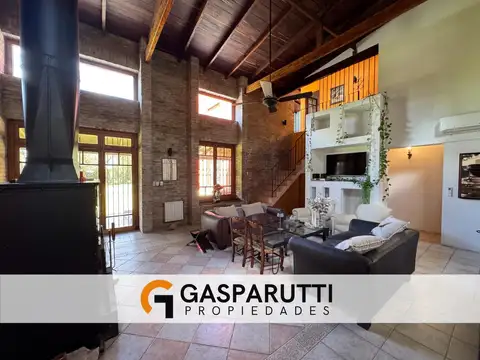 Casa en Alquiler al Norte