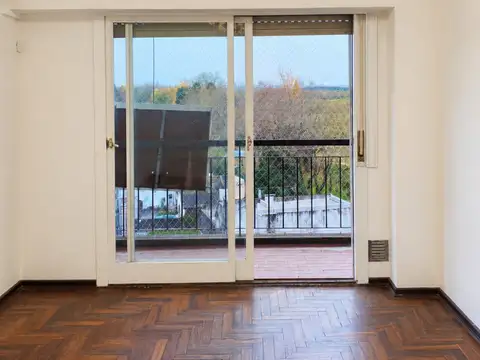 Departamento 3 Ambientes en alquiler  con Balcón – Muy Luminoso – El Palomar