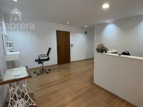 Oficina 3 ambientes con 1 baño