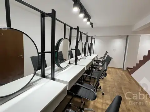 Alquiler de oficina en zona tribunales, La Plata.