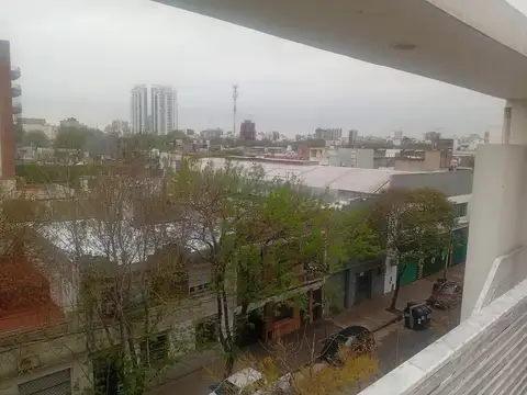 Franklin 1200, Piso 3